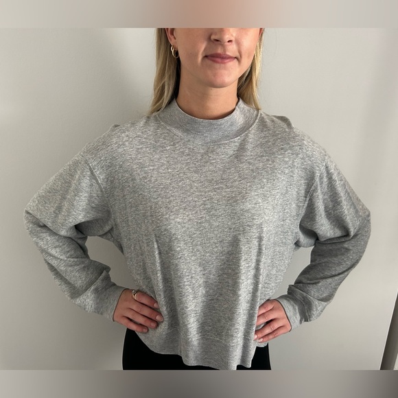 Grey crew neck sweatshirt - Picture 4 of 4
